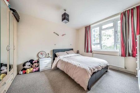 Ashburnham Court, Ashburnham Road, MK40 - Photo 4