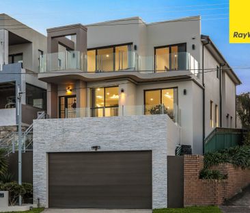 Luxurious 4 bedroom house for lease now! - Photo 3