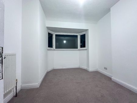 3 Bedroom House To Let - B69 - Photo 5