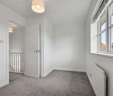 Trevithick Close, Worcester, Worcestershire, WR4 - Photo 4