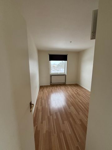 Tredje Avenyen, Hässleholm - Photo 3