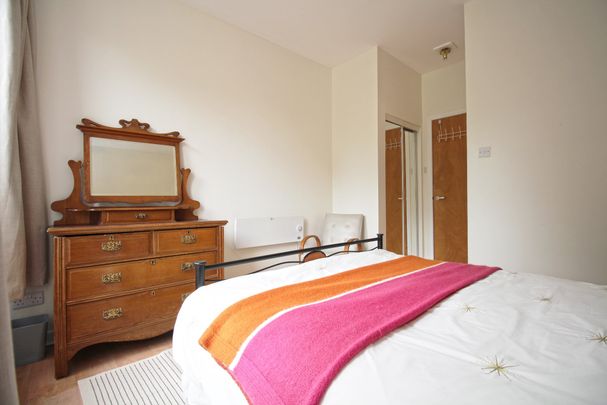 Ashley Street, Woodlands, Glasgow - Photo 1