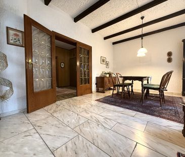 Ruhige Erdgeschosswohnung mit Terrasse, Gartenanteil und Garage in ... - Photo 5