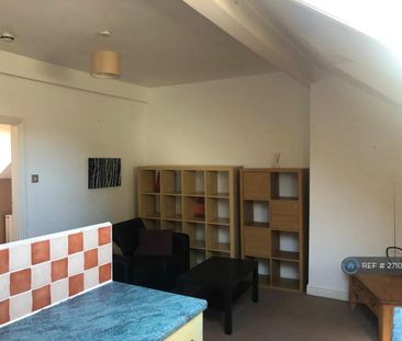 1 bedroom flat to rent - Photo 3