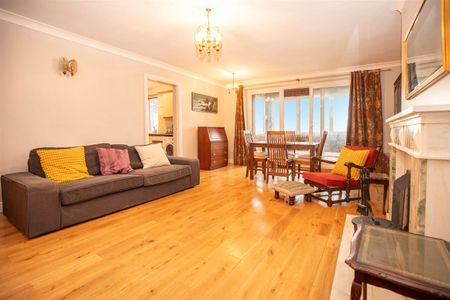 Radcliffe Apartments, Binn Eadair View Sutton Dublin, Sutton, Dublin 13 - Photo 3