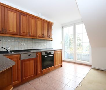 Ca. 79 m² große 3-Raum Whg. im DG in Gehlsdorf, Stellpl. & Neubau B... - Foto 2