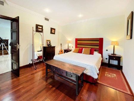 Chalet en alquiler en Nueva Andalucia, Marbella - Photo 3