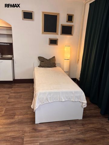 Pronájem bytu 1+kk a garsoniéry 36 m² - Photo 2