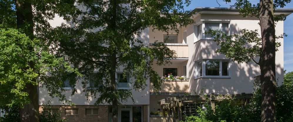 Charmantes Wohnen im Rabenberg: Moderne 2-Zimmer-Erdgeschosswohnung - Photo 1