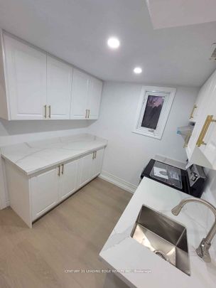 For Lease - 352 Sunnyridge Road Unit# A, Hamilton, Ontario - Photo 1