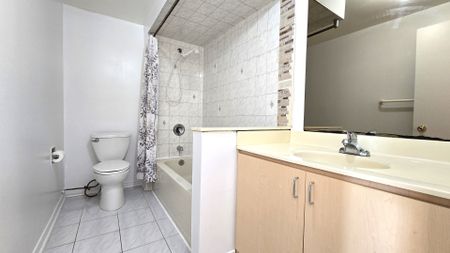 For Lease - 72 Pepperell Crescent, Markham, Ontario - Photo 5