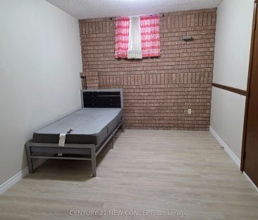 320 Spring Gate Boulevard #Basement - Photo 2