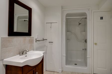 For Lease - 5 Penzance Drive Unit# Bsmt, Toronto, Ontario - Photo 4