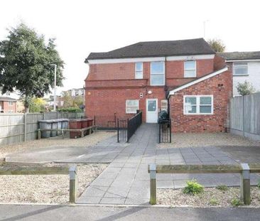 Wantage Road, Reading, RG30 - Photo 3