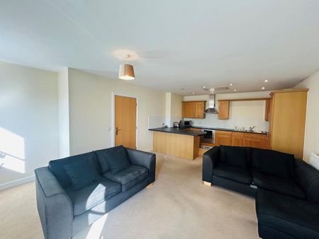 2 bedroom apartment to rent - Photo 4