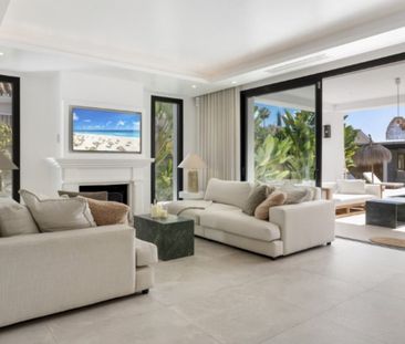 6 room luxury Detached House for rent in Marbella, Andalusia - Photo 4