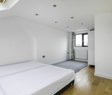 Mills Grove Canary Wharf, E14 - Photo 3