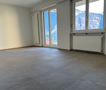Renovierte 2.5 Zimmerwohnung mit tollem Terrassenbereich & Seeblick - Photo 6