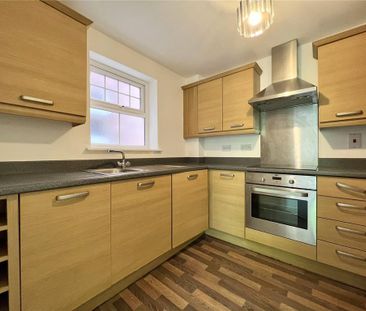 2 bedroom flat to rent - Photo 6