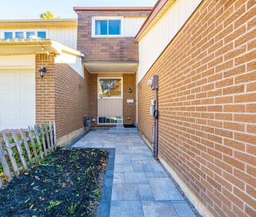 For Lease - 63 Homedale Drive, Toronto, Ontario - Photo 3