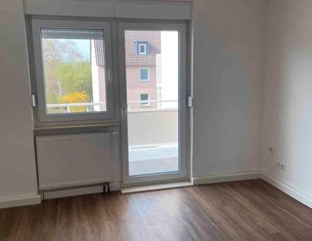 So macht wohnen Spaß: 3 Zimmer-Wohnung mit Balkon ! - Photo 1