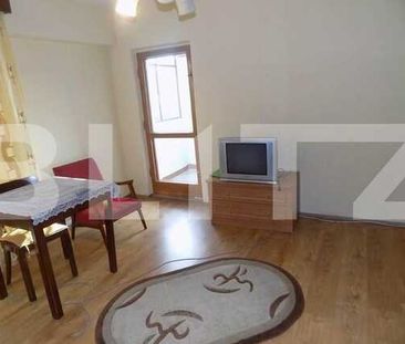 Apartament 1 camera, 35 mp, decomandat, zona strazii Nicolae Titulescu - Fotografie 1