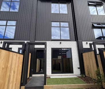 Two Bedroom Townhouse - Photo 3