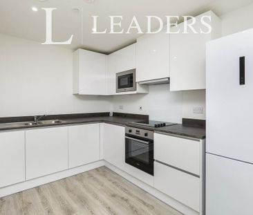 1 bedroom flat to rent - Photo 5