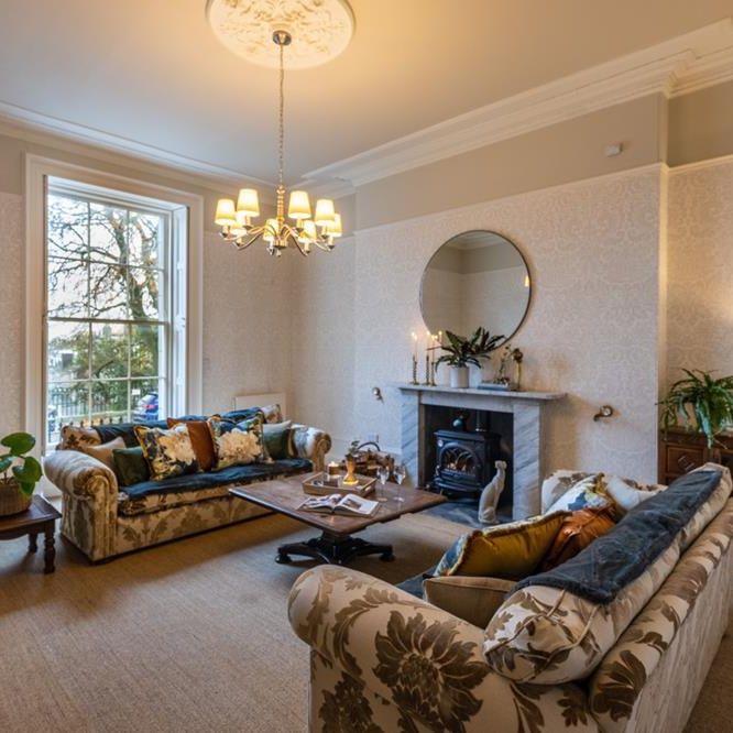 5 bedroom terraced house to rent - Photo 1