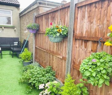 2 bedroom house to rent - Photo 2