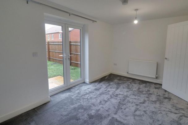 2 bedroom semi-detached house to rent - Photo 1