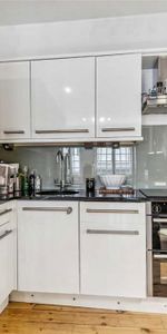 Studio to rent - Photo 3