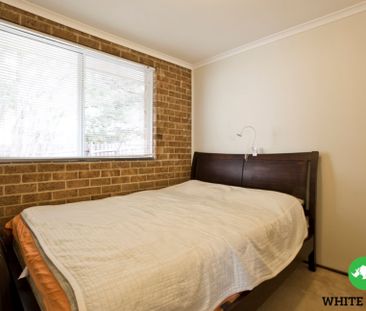 5/30 Mowatt Street, Queanbeyan - Photo 2