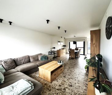 Nieuwbouwwoning met 3 slaapkamers en zonnepanelen - Foto 2
