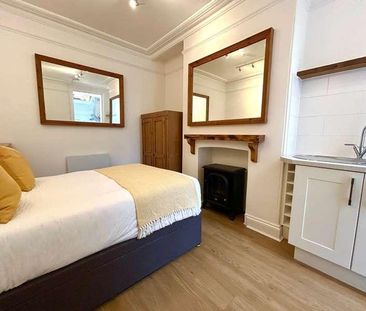 Barnardo Road, St Leonards, Exeter, EX2 - Photo 3