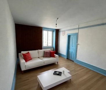 4.5 pièces lumineux avec place de parc à Saignelégier - Photo 1