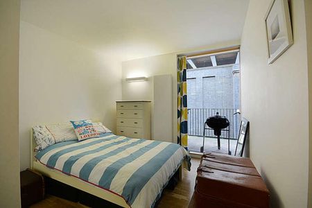 St James Road, Bermondsey, SE16 - Photo 3