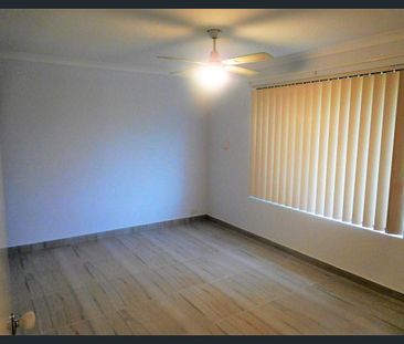 Perfect Family Living with Space to Entertain - Photo 2