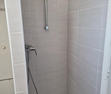 Appartement avec salle de bain rénovée, - Photo 4