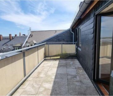 Schöne Dachgeschoss Wohnung mit Balkon in Chemnitz/Sonnenberg - Photo 1