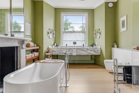 4 Bedroom House To Let - Photo 5