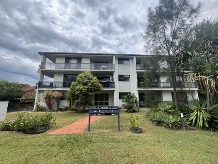 Two Bedroom Unit in Shaws Bay - Photo 3