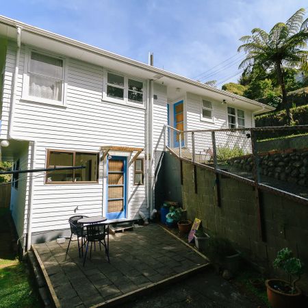 a/87 Salford Street - Photo 2