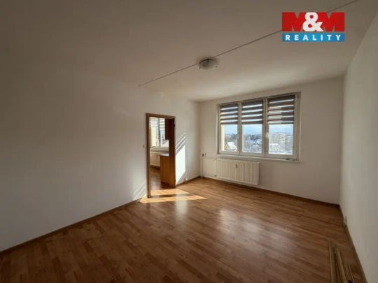 Pronájem bytu 1+1, 35 m - Fotografie 1
