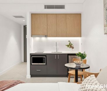 FURNISHED STUDIO APARTMENTS - RENT INCLUDES WATER,GAS,ELECTRICITY A... - Photo 2