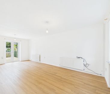 3 bedroom House in Ludlow, Bracknell - Photo 2