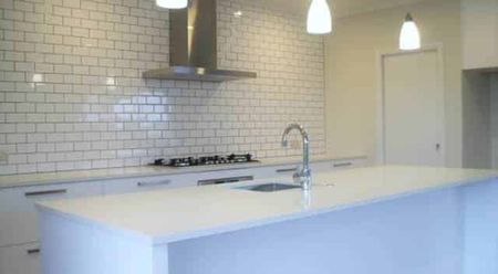 Stunning Family Home in Millwater. - Photo 3