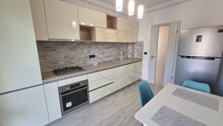 Inchiriere apartament 3 camere centru Ultramodern-Bloc nou - Photo 4