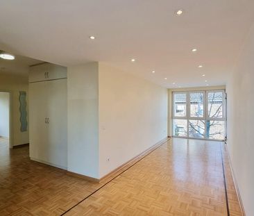 Geräumige Obergeschosswohnung in Bahnhofsnähe von Rheda-Wiedenbrück! - Foto 2