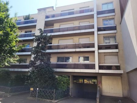 Location Appartement 2 pièces 39m² ISSY LES MOULINEAUX 92130 - Photo 2